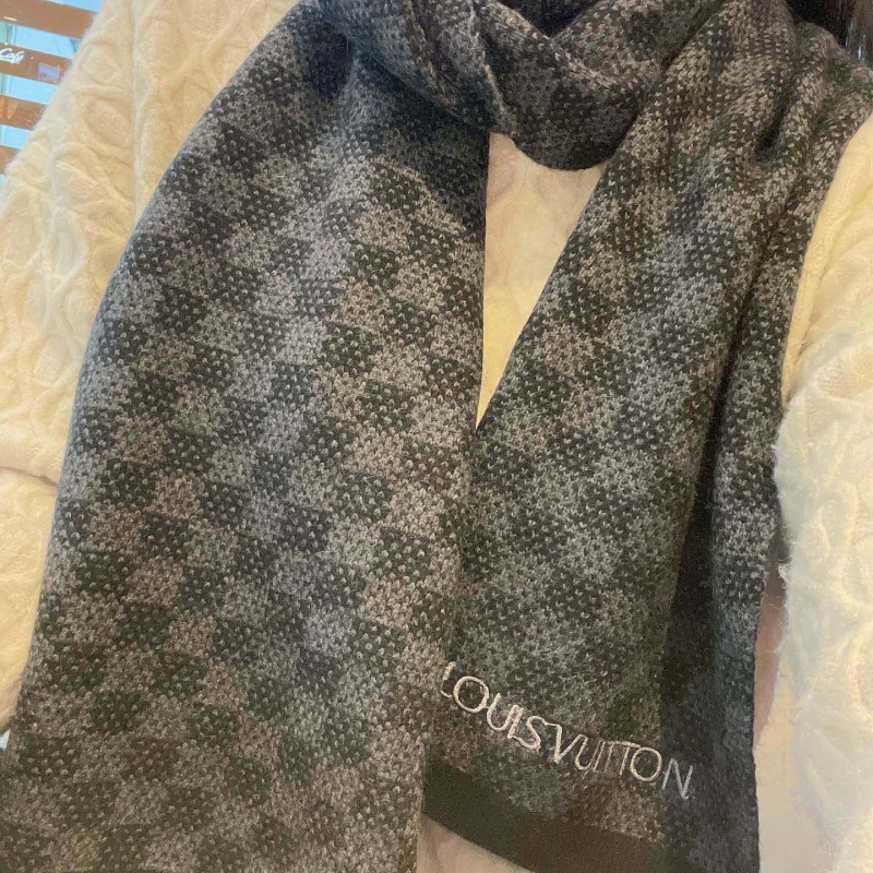 LV